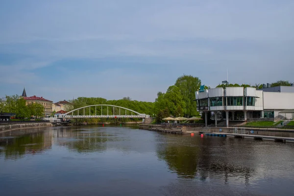 Cityscape Tartu Warm Quiet Spring Morning Arch Bridge Estonian Kaarsild — Stock Photo, Image