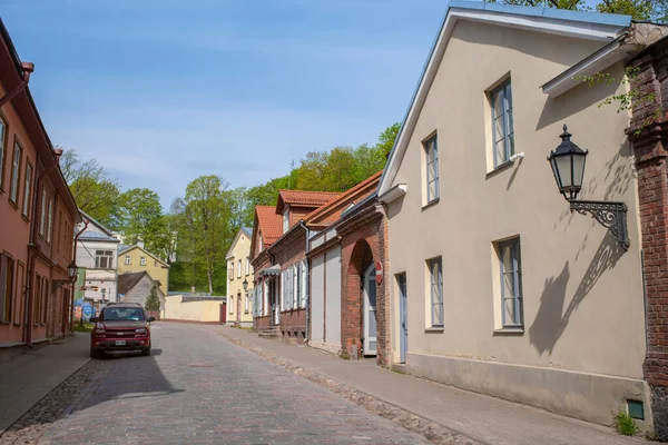 Rua Vallikraavi Dia Ensolarado Verão Rua Cidade Vazia Tartu Cidade — Fotografia de Stock