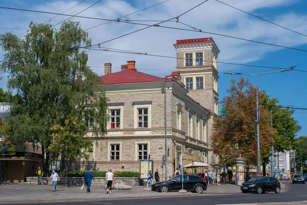 Таллиннский Городской Пейзаж Эстонское Добровольческое Пожарное Здание Солнечный Летний День — стоковое фото