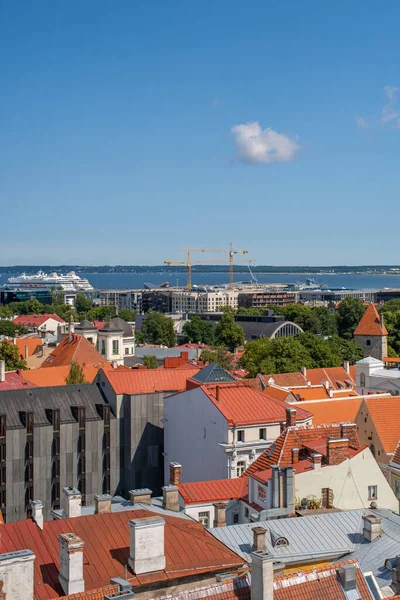 Vue Aérienne Vieille Ville Tallinn Toits Tuiles Rouges Des Vieilles — Photo