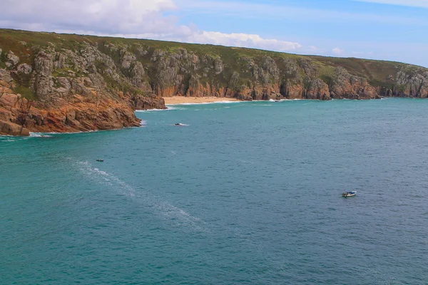 Travel in Cornwall. Theatre on the water and views of the Atlantic Ocean — Stock Photo, Image