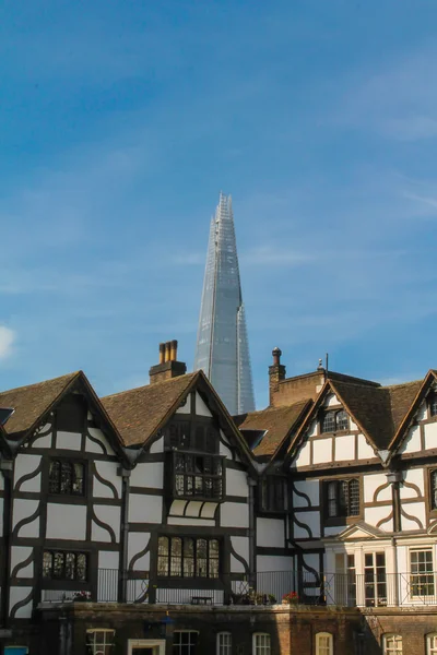 Vacker byggnad i London. Sommaren 2012 — Stockfoto