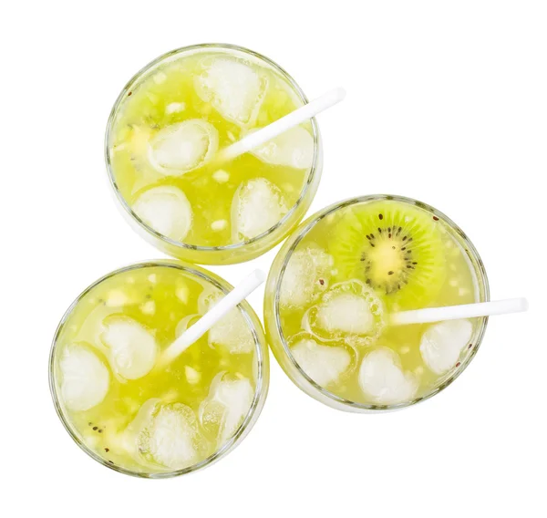 Bevanda da un kiwi e un limone su un — Foto Stock