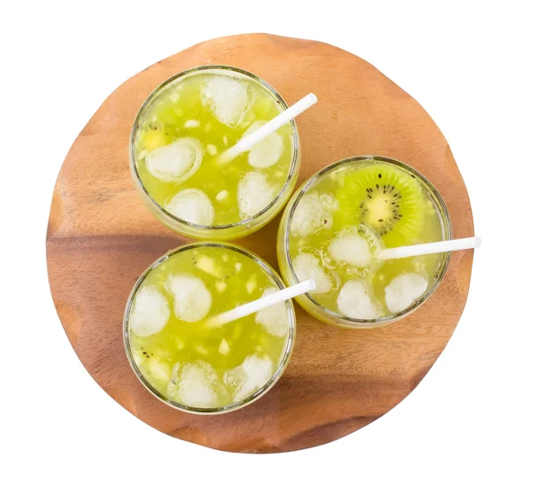Beber de un kiwi y un limón en un — Foto de Stock