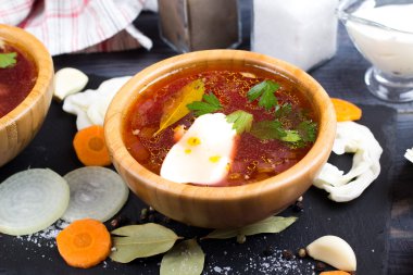 Borsch baharat bir kase 