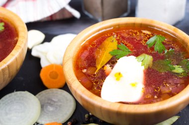 Borsch baharat bir kase 