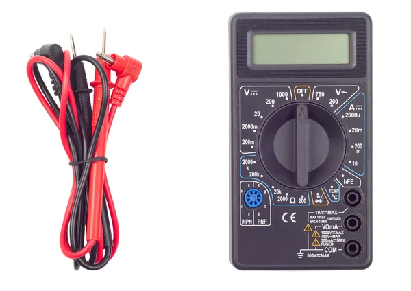 Multimetre üzerinde beyaz bir 