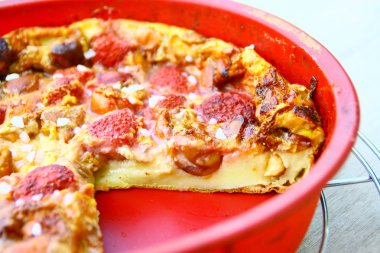 Arnavut kaldırımı çilek ve erik