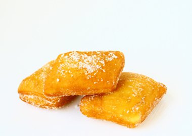 Fransız çörekler , kızarmış , izole , beyaz arka plan üzerinde