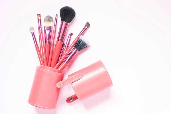 Rosa Maquillaje Pinceles Sobre Fondo Rosa —  Fotos de Stock