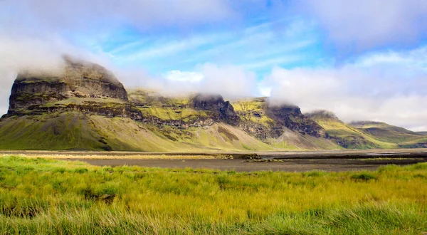 Green Mossy Mountain Range Mist Tops Blue Sky West Fjords — Stock Photo, Image