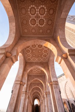 Casablanca, Fas - 14 Aralık 2019: Hassan 2. Camiinin Mimari Detayları
