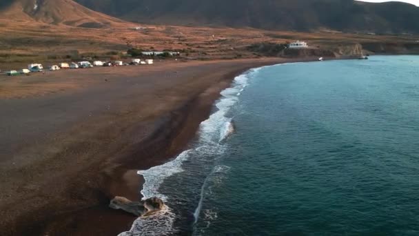 Spectacular View Calm Sea Clear Turquoise Water Rocky Coastline — Vídeos de Stock