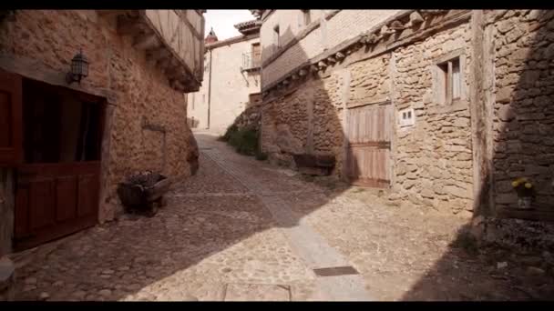 Calle Antigua Con Casas Piedra — Vídeo de stock