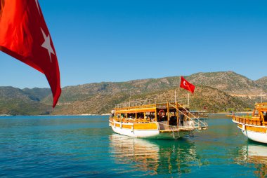 Türkiye'nin bayraklı deniz manzarası