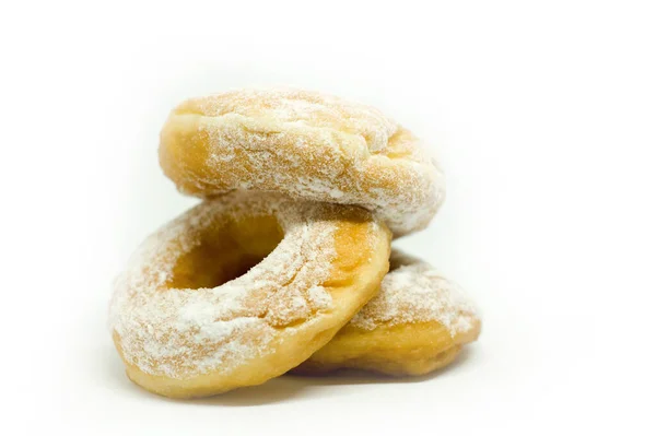 Close Uitzicht Donut Met Icing Sugar Topping Heerlijke Zoete Donut — Stockfoto