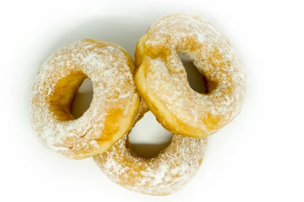Bovenaanzicht Van Donut Met Icing Sugar Topping Heerlijke Zoete Donut — Stockfoto