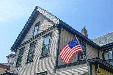 Baharda bir Amerikan bayrağı dalgalanacak