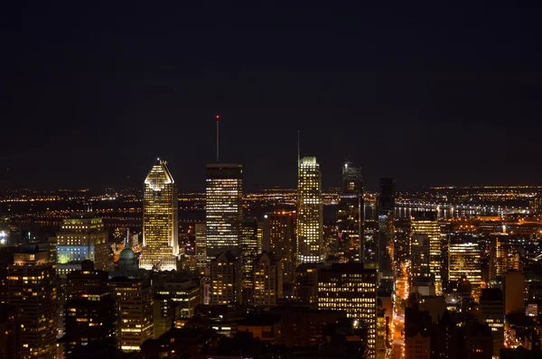 De skyline van Montreal in Quebec — Stockfoto