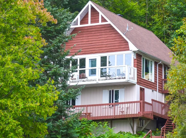 Ferienwohnung - Holzhaus — Stockfoto