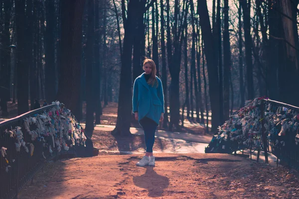 Blondy meisje — Stockfoto