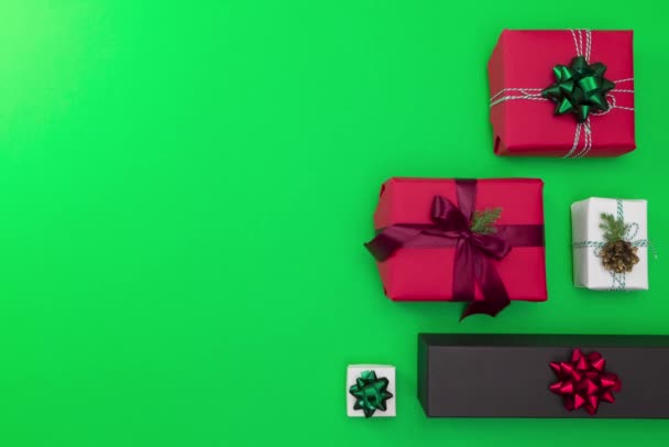 Tarjeta Navidad Con Cajas Regalo Sobre Fondo Verde Stop Motion — Vídeos de Stock