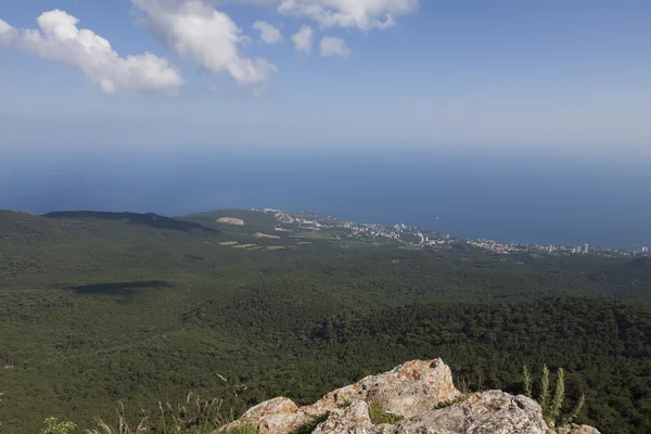 Cielo y mar desde las montañas . — Foto de Stock