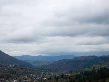 Dağların güzel manzarası
