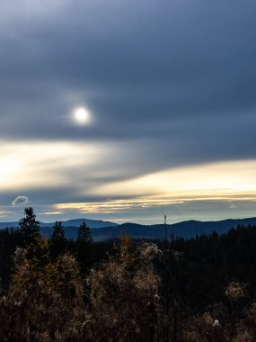 Dağların güzel manzarası