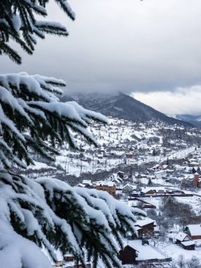Kışın güzel bir manzara