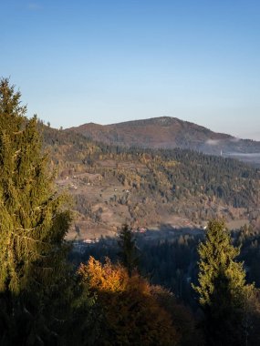 Alman Alplerinde sonbahar.