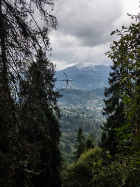 Dağlarda güzel doğa