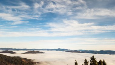 Dağların güzel manzarası