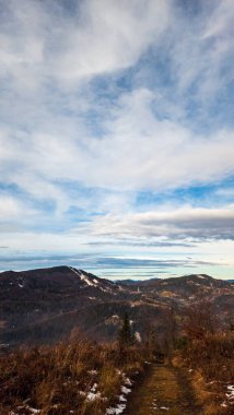 Dağların güzel manzarası