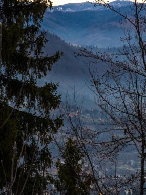 Dağların güzel manzarası