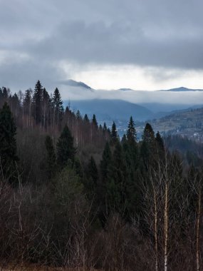 Dağların güzel manzarası