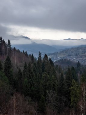 Dağların güzel manzarası