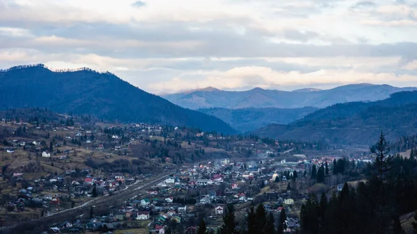 Sonbaharda Karpat Dağları