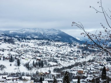 Kotor şehrinin manzarası, mongol.
