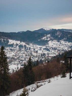 # Dağdan kışın vadisine kadar #