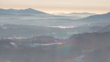 Güzel kış dağ manzarası