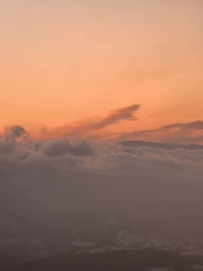 Gün batımında güzel gökyüzü
