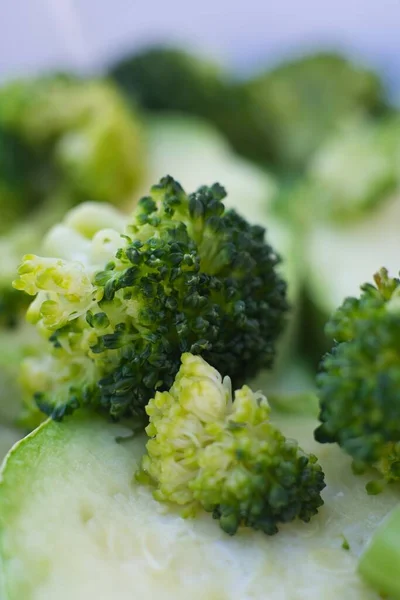 Dettaglio Fiori Broccoli Vapore Sfondo Sfocato Concetto Cibo Sano Ipocalorico — Foto Stock