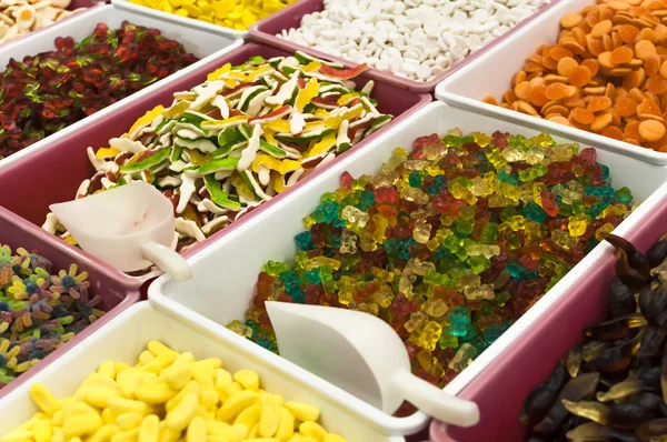 Dulces de jalea de colores para la venta en el mercado — Foto de Stock