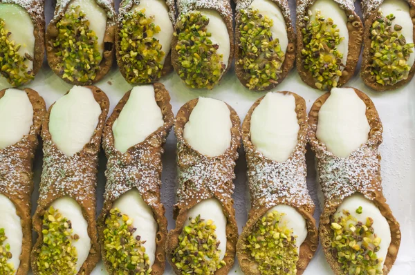 Sicilian cannolo — Stock Photo, Image