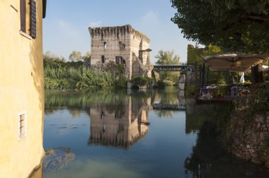 Görünümünü Borghetto, Valeggio sul Mincio, Verona, İtalya.