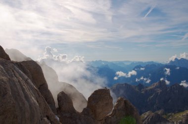 Marmolada dağ, Alpler, İtalya üzerinden görüntülemek
