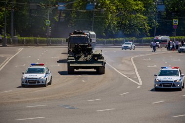 Geçit töreni. Zafer Bayramı. 9 Mayıs, Rus silahlı kuvvetleri, askeri teçhizat.