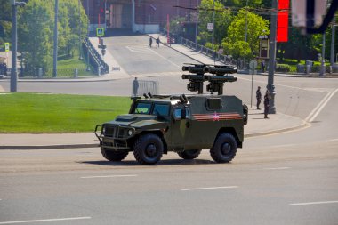 Geçit töreni. Zafer Bayramı. 9 Mayıs, Rus silahlı kuvvetleri, askeri teçhizat.