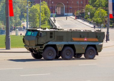 Geçit töreni. Zafer Bayramı. 9 Mayıs, Rus silahlı kuvvetleri, askeri teçhizat.